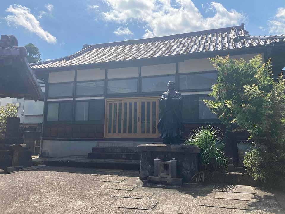 樹木葬「新宿アルベリ」