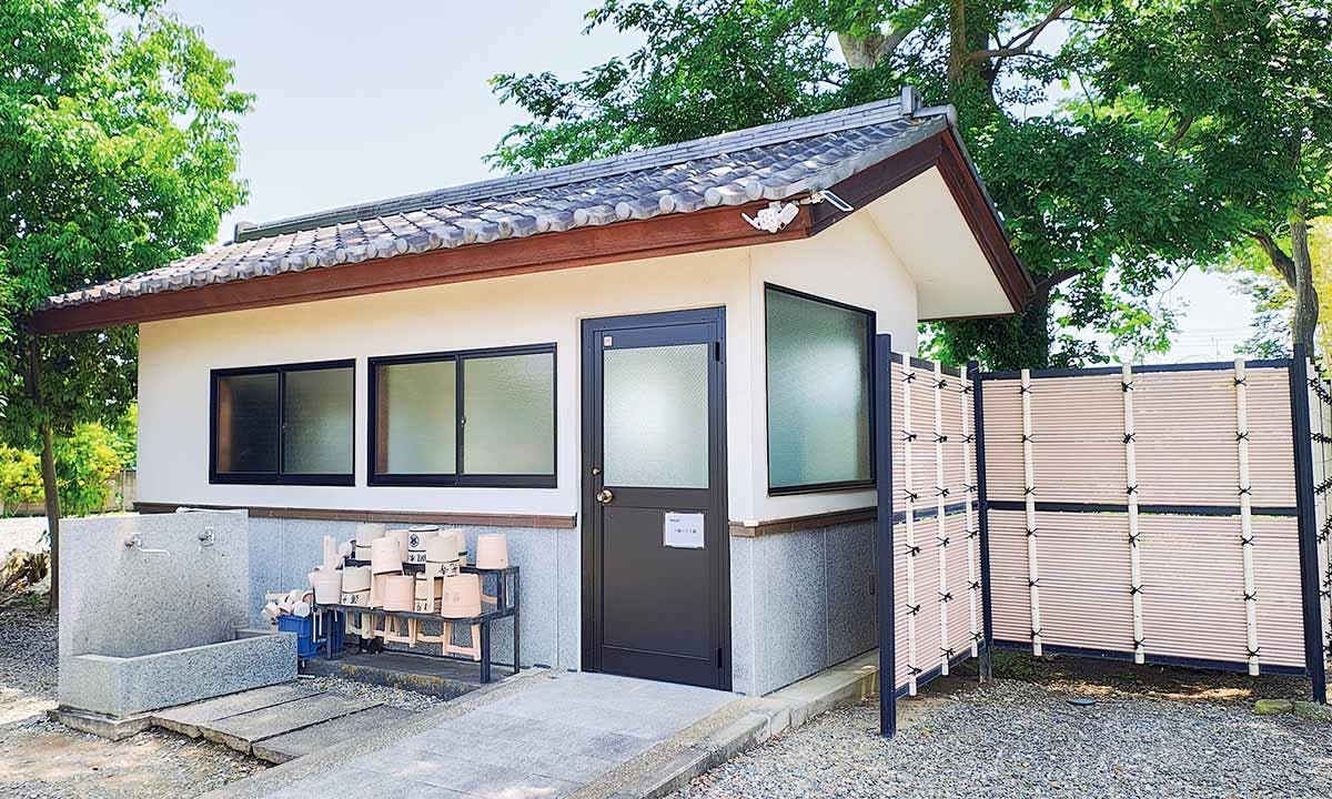 連光寺 永代樹木墓苑 屋外トイレ