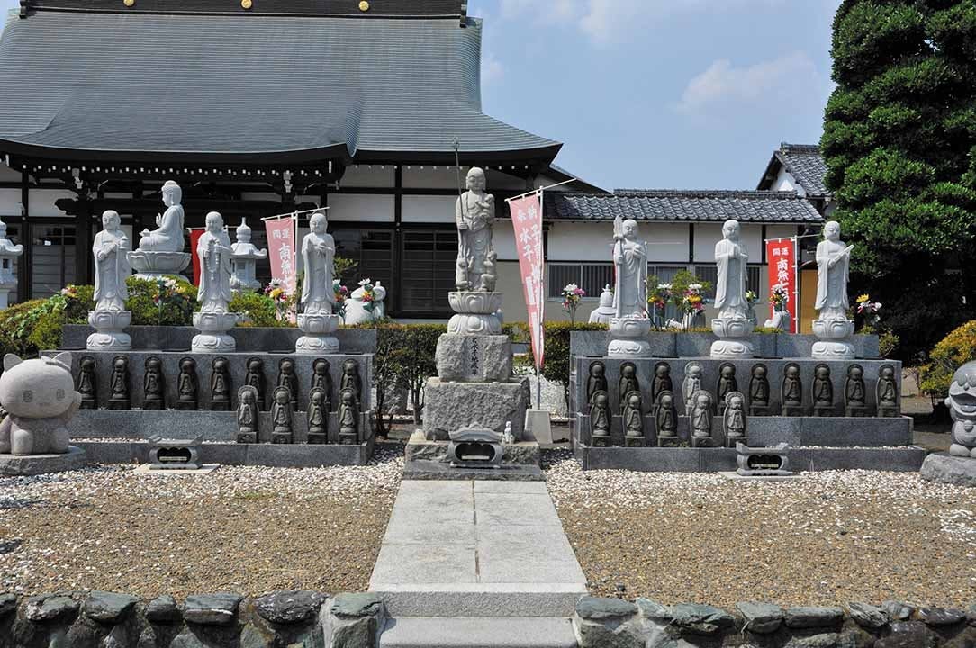 明照寺　樹木葬Relaconfy（リラコンフィ―） 境内
