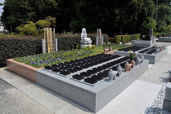 明照寺 樹木葬Relaconfy(リラコンフィ―)