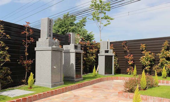 礼拝堂　永壽仏生山浄苑