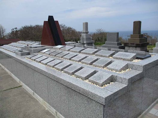 樹木葬 やすらぎ 出雲崎【出雲崎メモリアルパーク】テラス墓