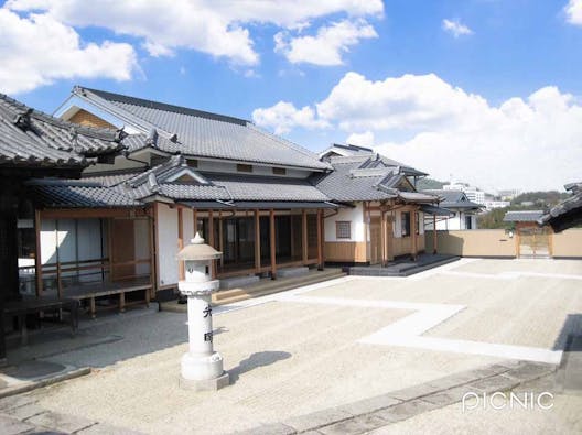 医王寺 のうこつぼ