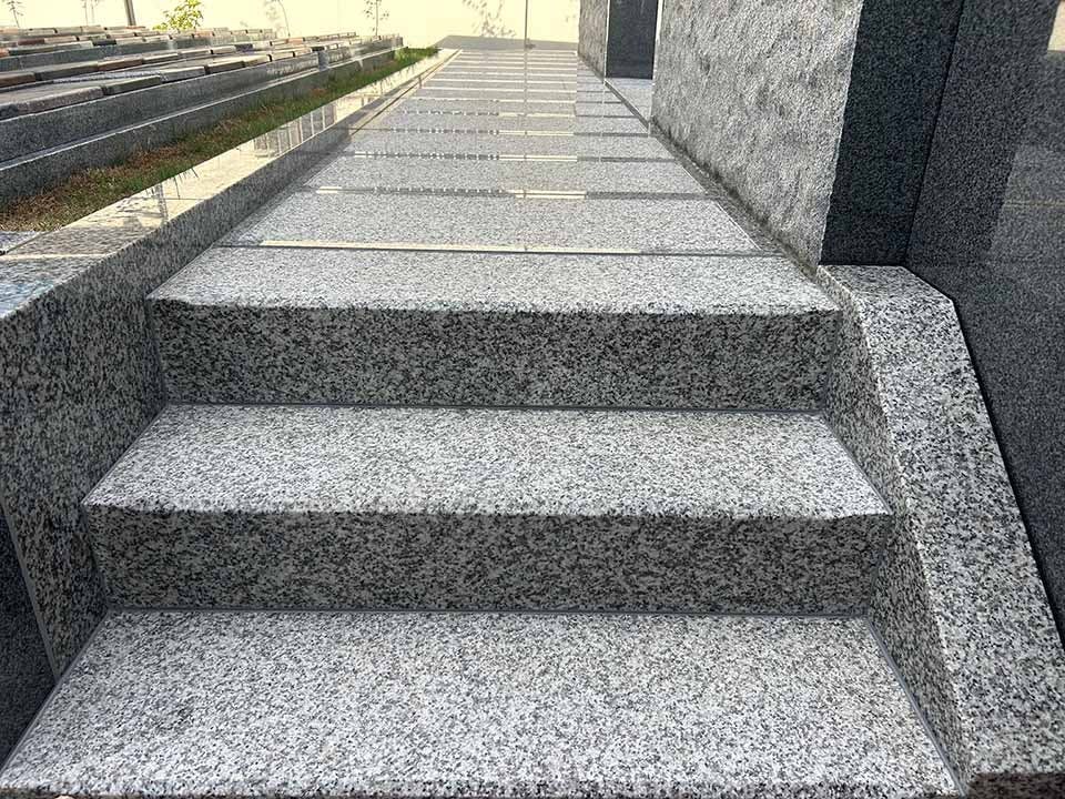 神明寺 絆樹木葬～永遠のつむぎ～