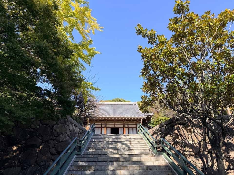 小石観音寺 清浄光廟（永代供養納骨堂）