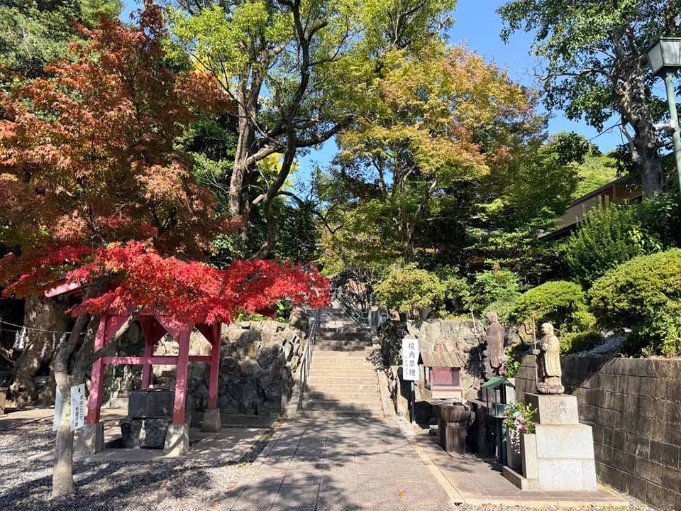 小石観音寺 清浄光廟（永代供養納骨堂）
