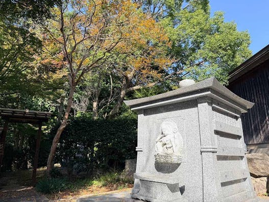 小石観音寺 清浄光廟（永代供養納骨堂）