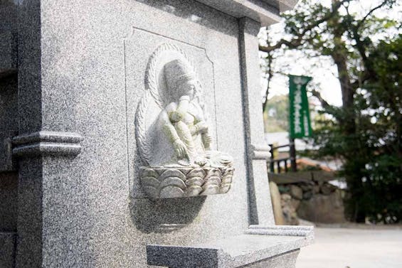 小石観音寺 清浄光廟（永代供養納骨堂）