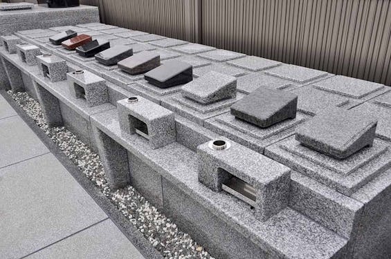 感應寺　永代供養墓・樹木葬