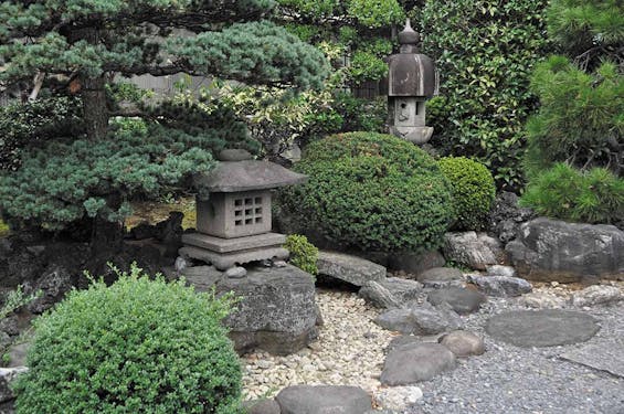 感應寺　永代供養墓・樹木葬