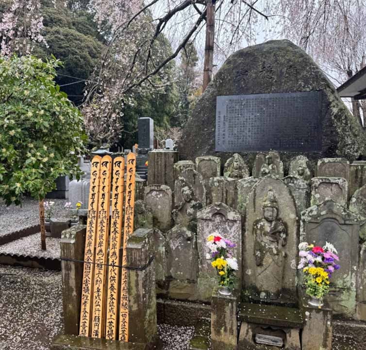 リーフログ下妻樹木葬墓苑