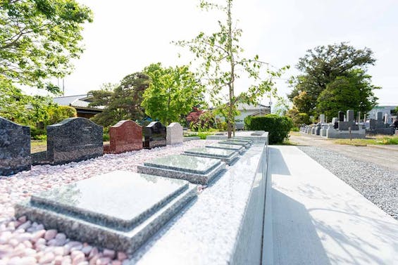 リーフログ一宮千秋樹木葬墓苑