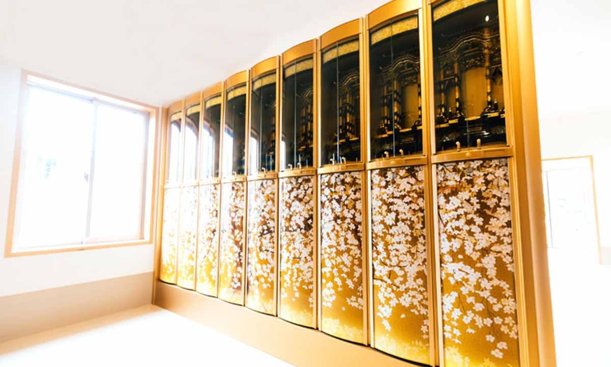 善行寺 納骨堂「桜堂」 「仏壇型」枝垂れ桜