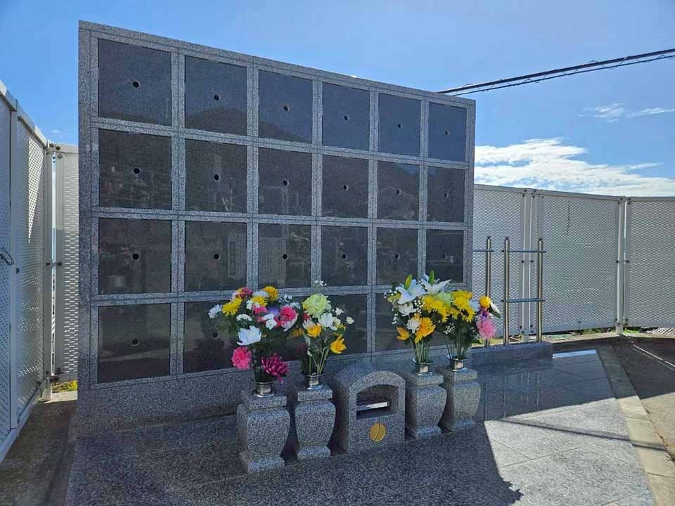 真福寺 のうこつぼ