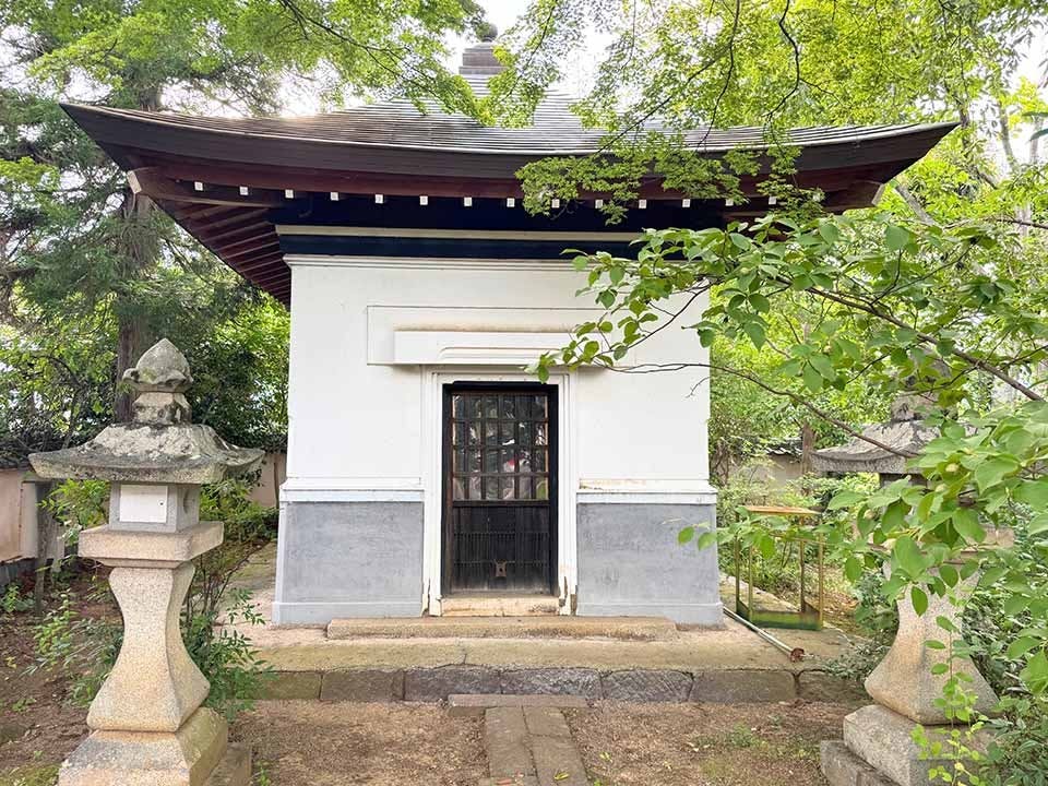 寳樹院 のうこつぼ