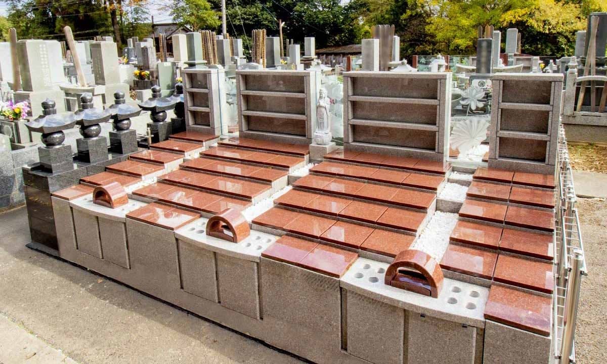 上行寺 永代供養墓・樹木葬 永代供養付個別墓「やすらぎの郷」（赤）