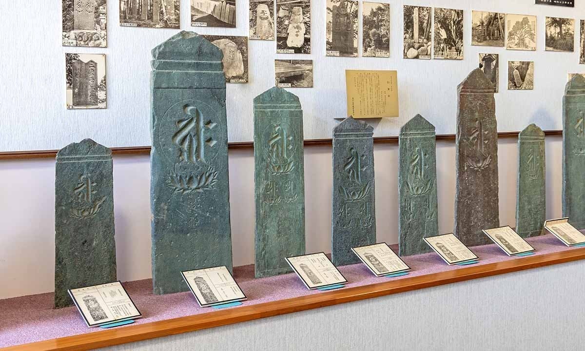 永代供養の個別墓・家族墓・樹木葬 | 徳蔵寺 比翼碑（市有形民俗文化財）