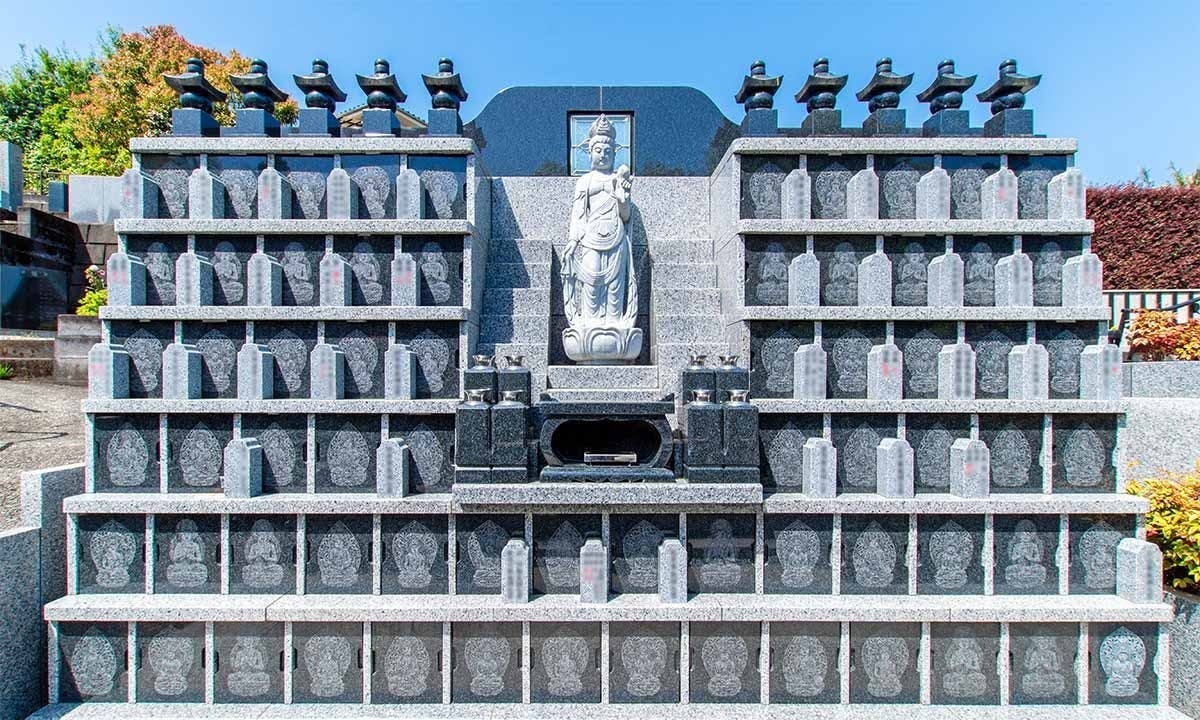 永代供養の個別墓・家族墓・樹木葬 | 興福寺 永代供養付個別墓「やすらぎ五輪」