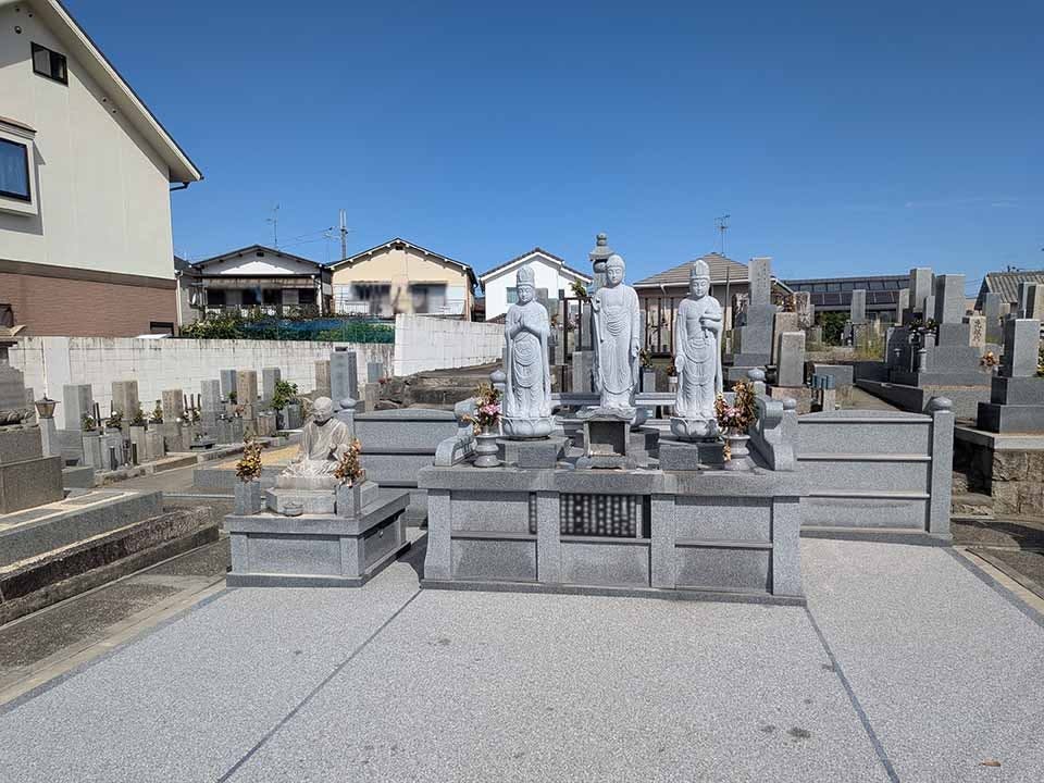 藤井寺共同墓地