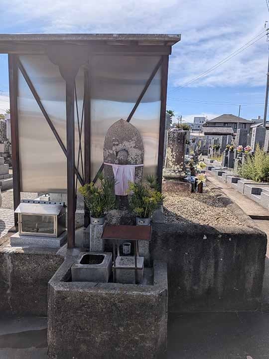 藤井寺共同墓地