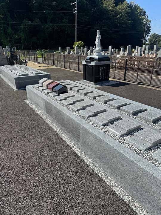 称迎寺 個別型プレート墓・久遠墓・永代合祀墓 個別型プレート墓
