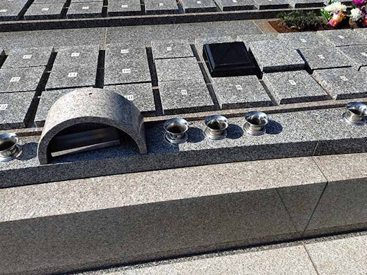 東光院樹木葬「緑の園」