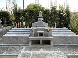 常照寺墓地