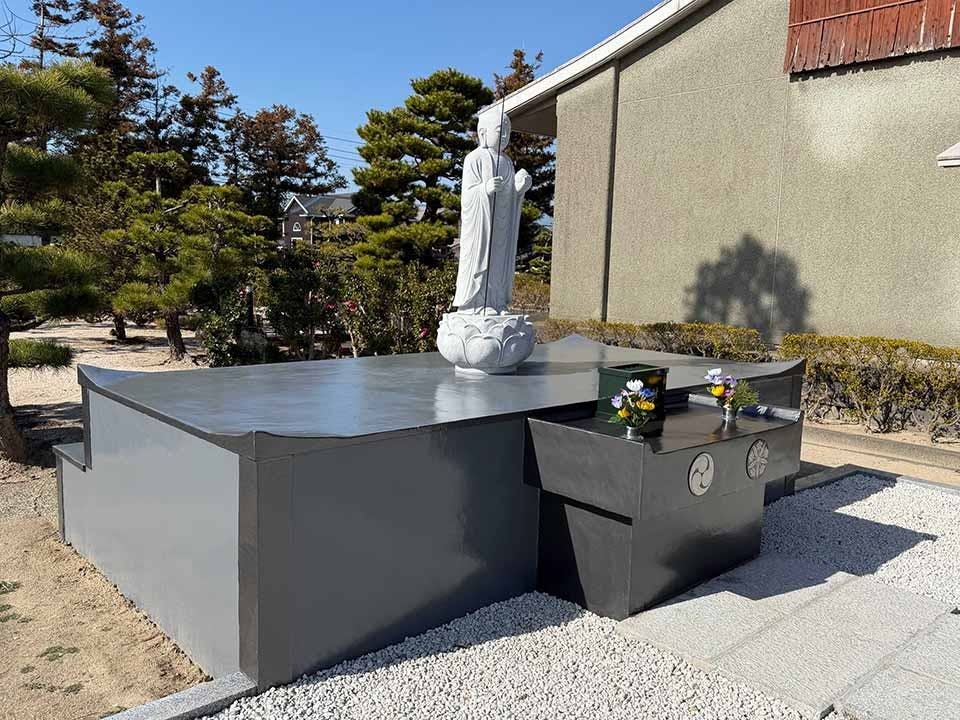 徳雲寺　樹木葬『慈雲』