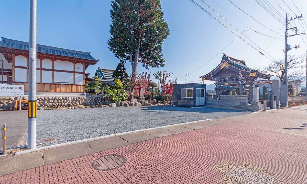 本城寺 永代供養墓・樹木葬 駐車場