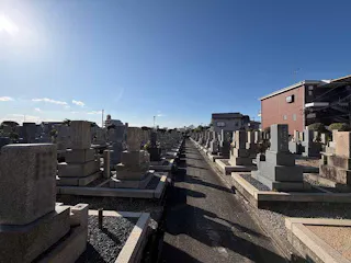 麻田共同墓地