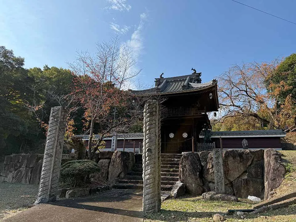 霊岩寺墓苑-安寧路－（永代供養墓）
