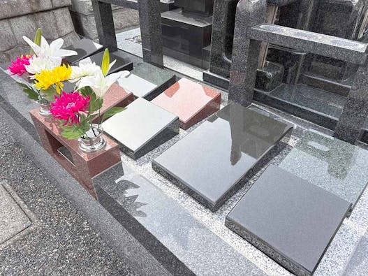 松平西福寺 庭園型墓石