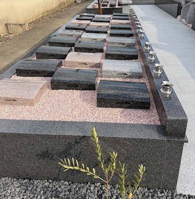 樹木葬霊園「水都の杜」