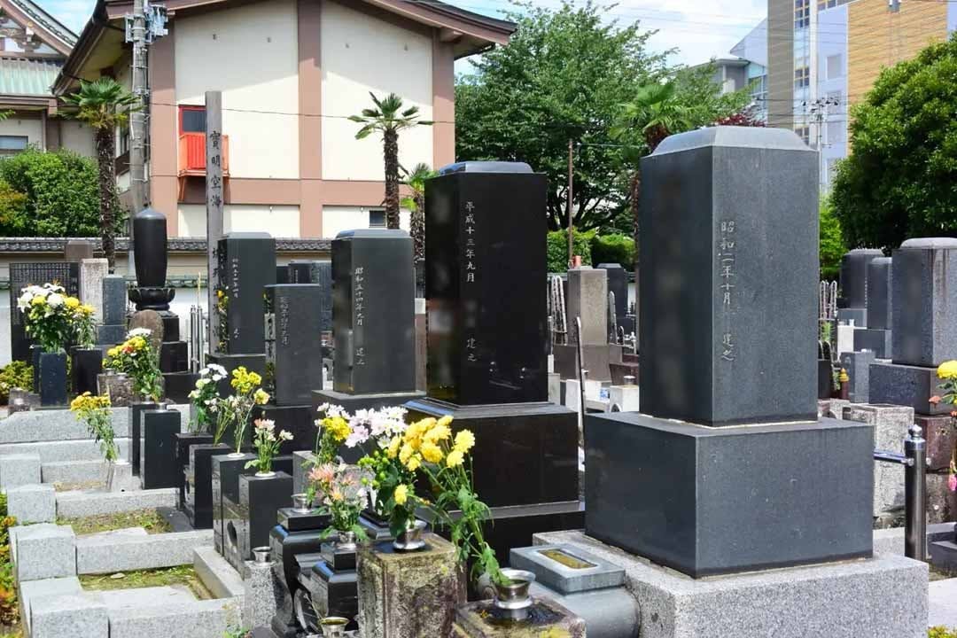 仙台新寺 洞林寺 一般墓(境内墓地区画） ◎アクセス良好・総南向きで陽当たりよく明るい雰囲気
