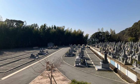 源久寺 安寧(やすらぎ)の杜霊園