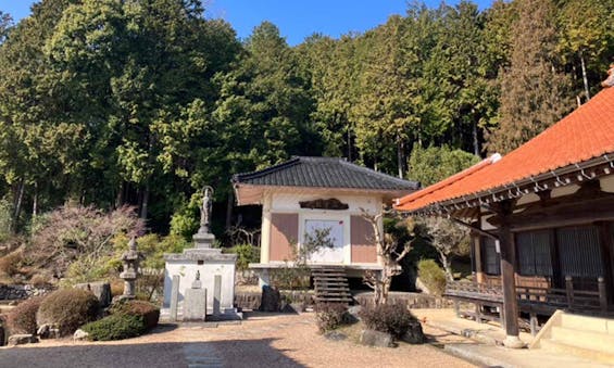 源久寺 安寧(やすらぎ)の杜霊園