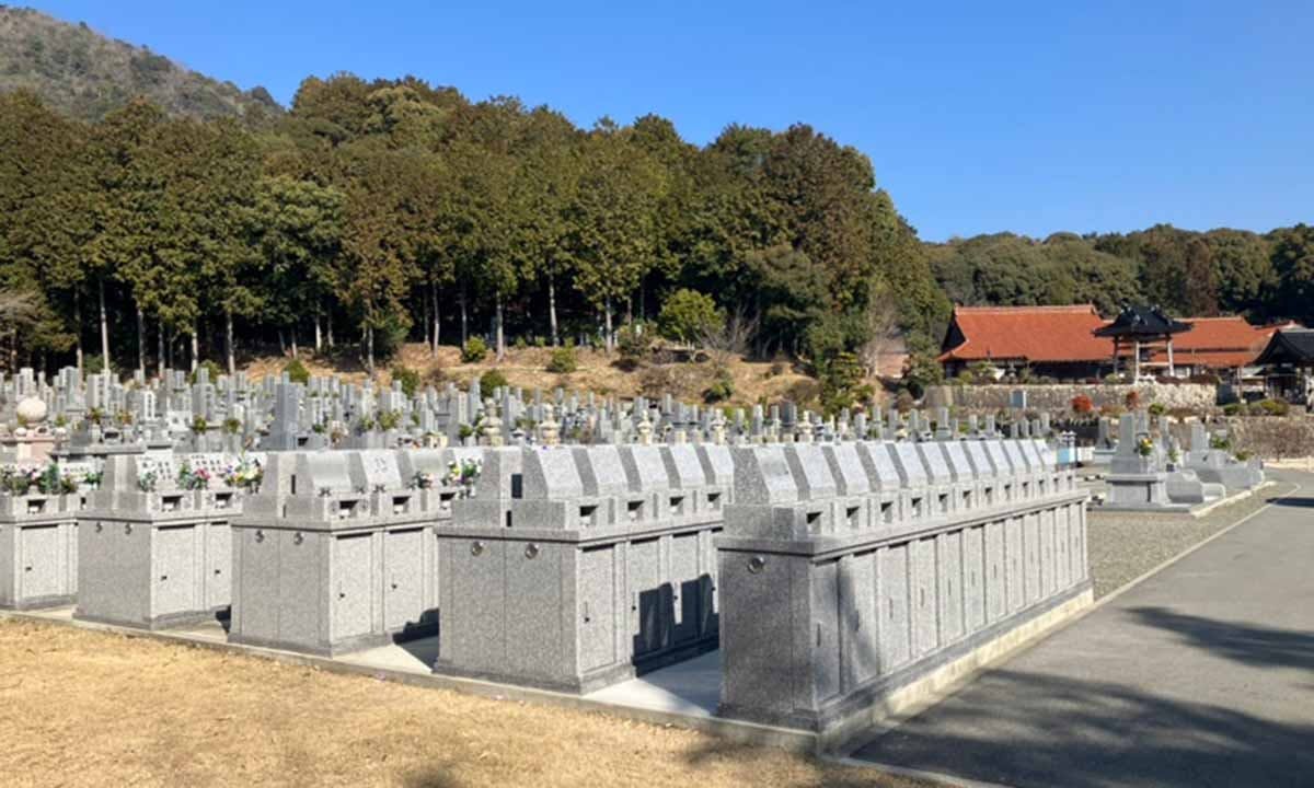 源久寺 安寧（やすらぎ）の杜霊園