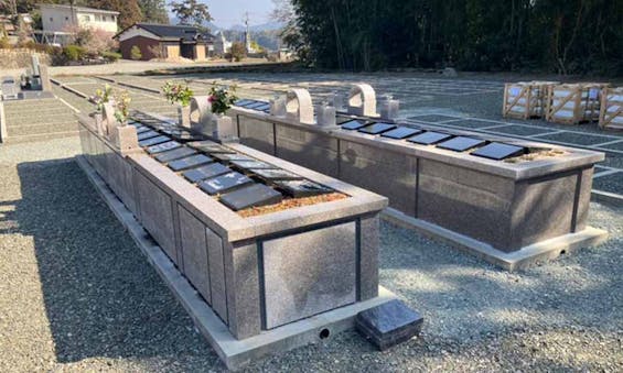 源久寺 安寧（やすらぎ）の杜霊園