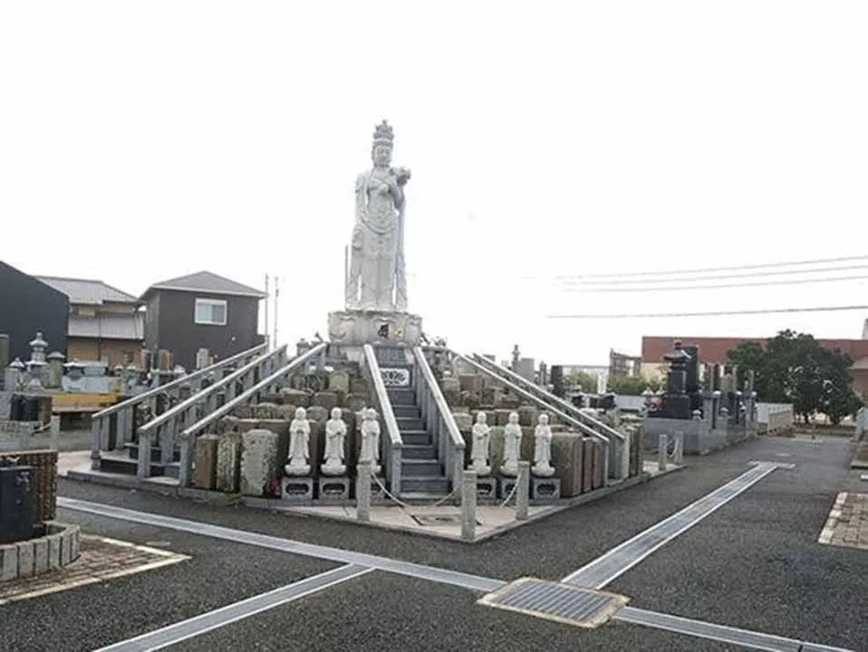 牛込観音寺霊苑　木更津の杜