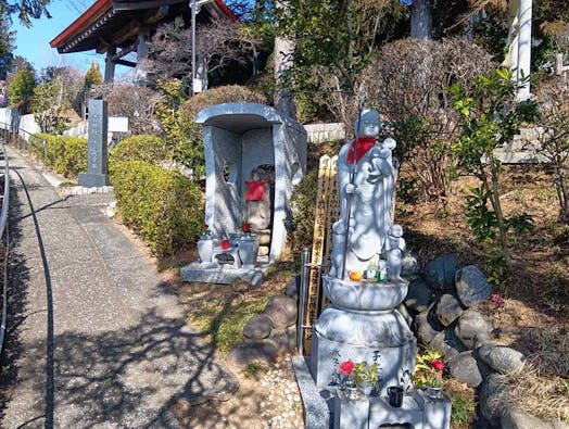 吉祥院墓苑「藤の杜」