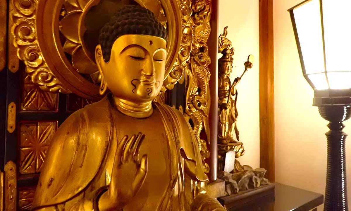 寅薬師 常仙寺の永代供養『一珠会』 御前立である釈迦如来像