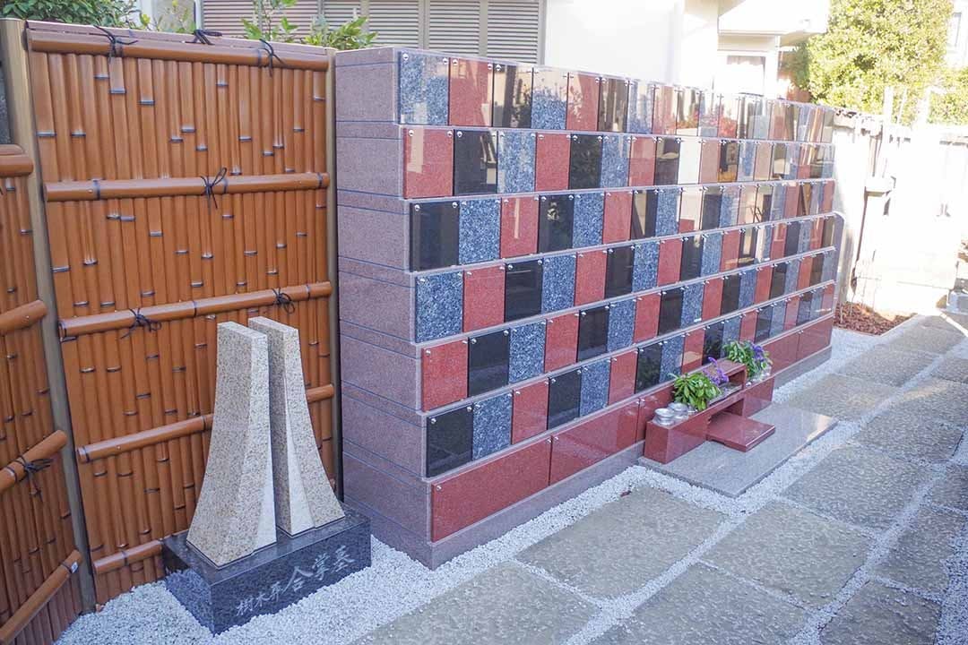 勝専寺樹木葬　合掌墓