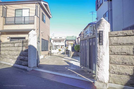 勝専寺樹木葬 合掌墓