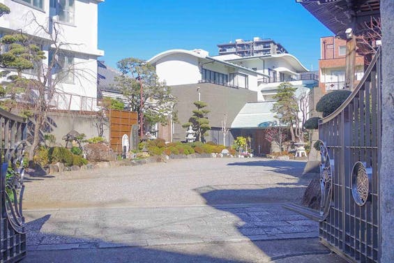 勝専寺樹木葬 合掌墓