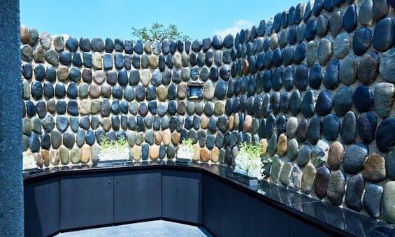 中野区霊園 青空のお墓