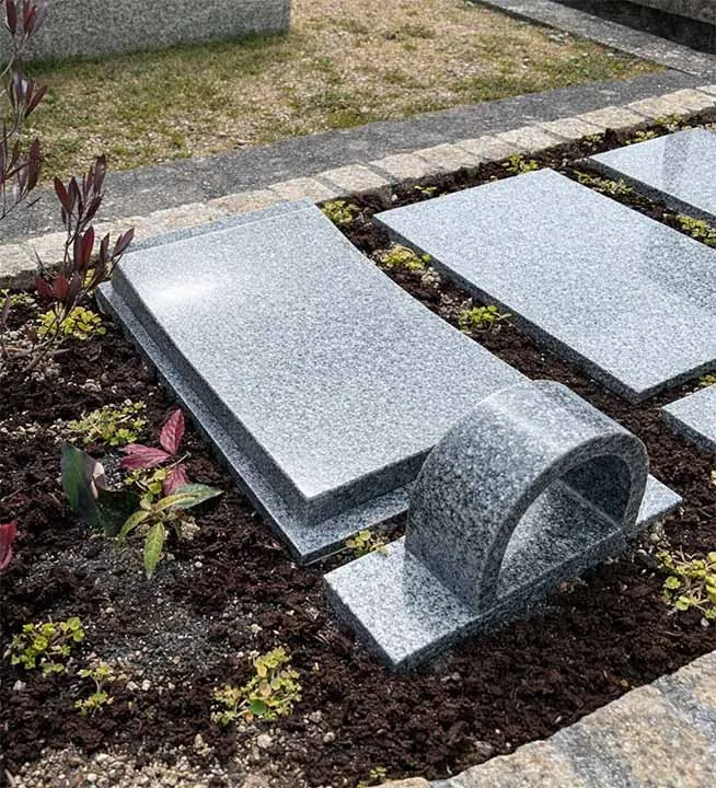 リーフログ長浜樹木葬墓苑