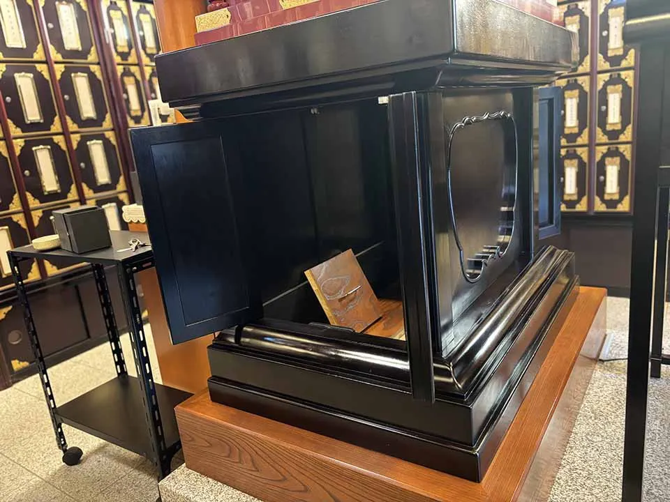 本門佛立宗 佛立寺 「名古屋プレイス納骨堂みずほ」