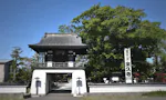 プレミアム北欧の杜とうべつ樹木葬墓地 全久寺 山門