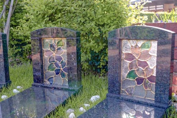 舎人墓苑　光明