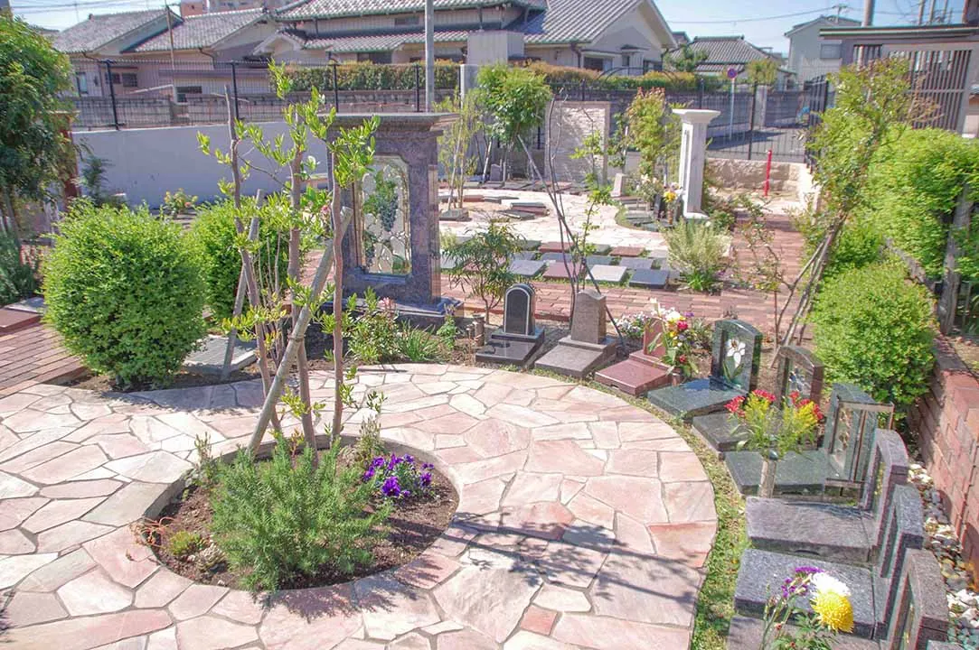 舎人墓苑　光明